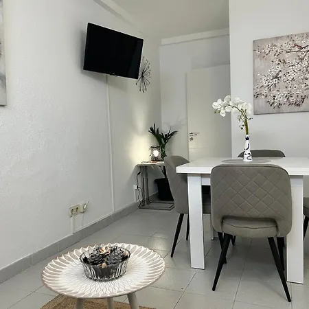 Vivienda Acogedora * ماربيا