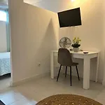 Vivienda Acogedora דירה *