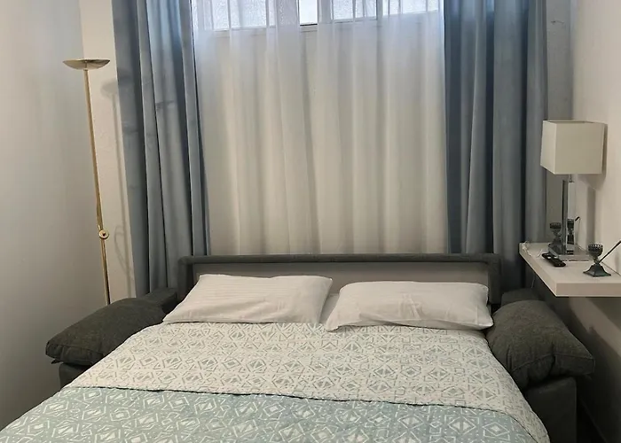 Vivienda Acogedora * 马尔韦利亚